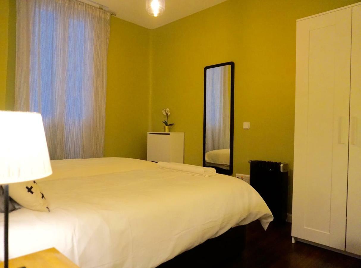 Appartamento Smart Plaza De Las Cortes Madrid Esterno foto